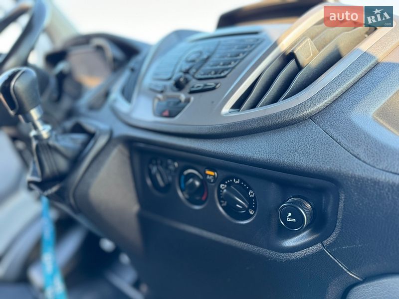 Вантажний фургон Ford Transit 2019 в Києві фото 75 Вантажний фургон Ford Transit 2019 в Києві