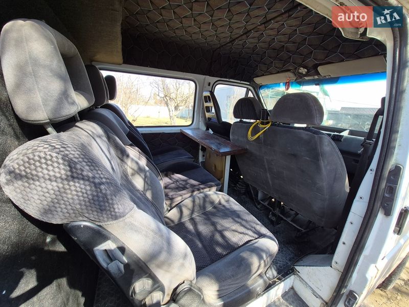 Грузопассажирский фургон Ford Transit 1991 в Виннице