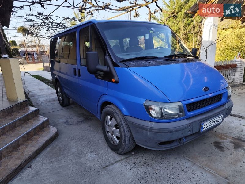 Минивэн Ford Transit 2001 в Виноградове