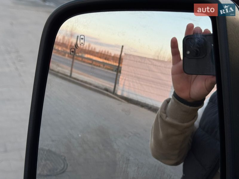 Вантажний фургон Ford Transit 2021 в Ірпені