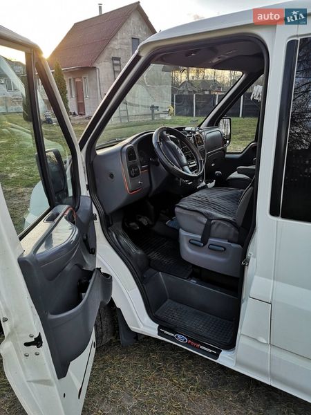 Грузовой фургон Ford Transit 2003 в Ратным фото 12 Грузовой фургон Ford Transit 2003 в Ратным