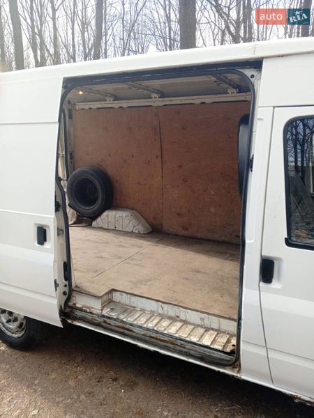 Грузовой фургон Ford Transit 2004 в Виннице