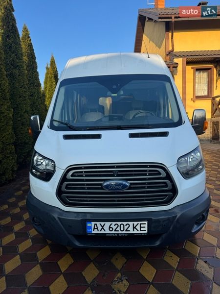 Микроавтобус Ford Transit 2017 в Киеве