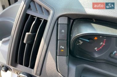 Грузовой фургон Ford Transit 2016 в Киеве
