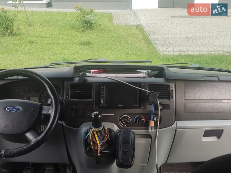 Микроавтобус Ford Transit 2008 в Каменец-Подольском