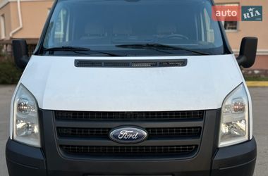 Грузовой фургон Ford Transit 2012 в Киеве