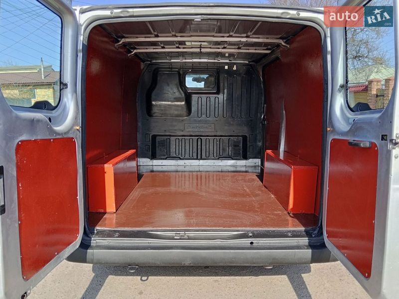 Вантажний фургон Ford Transit 2006 в Миколаєві