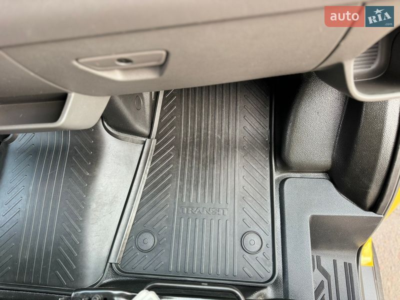 Грузовой фургон Ford Transit 2021 в Киеве