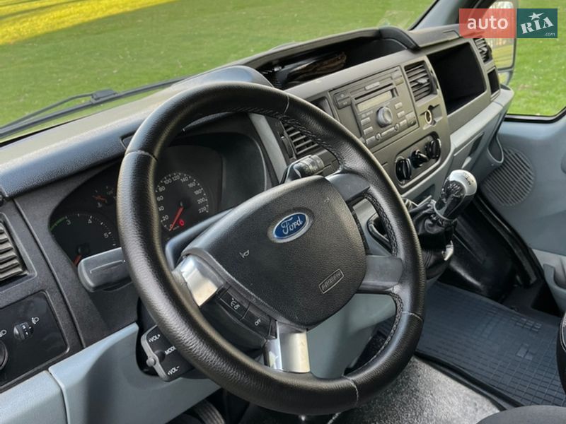 Мінівен Ford Transit 2007 в Виноградові