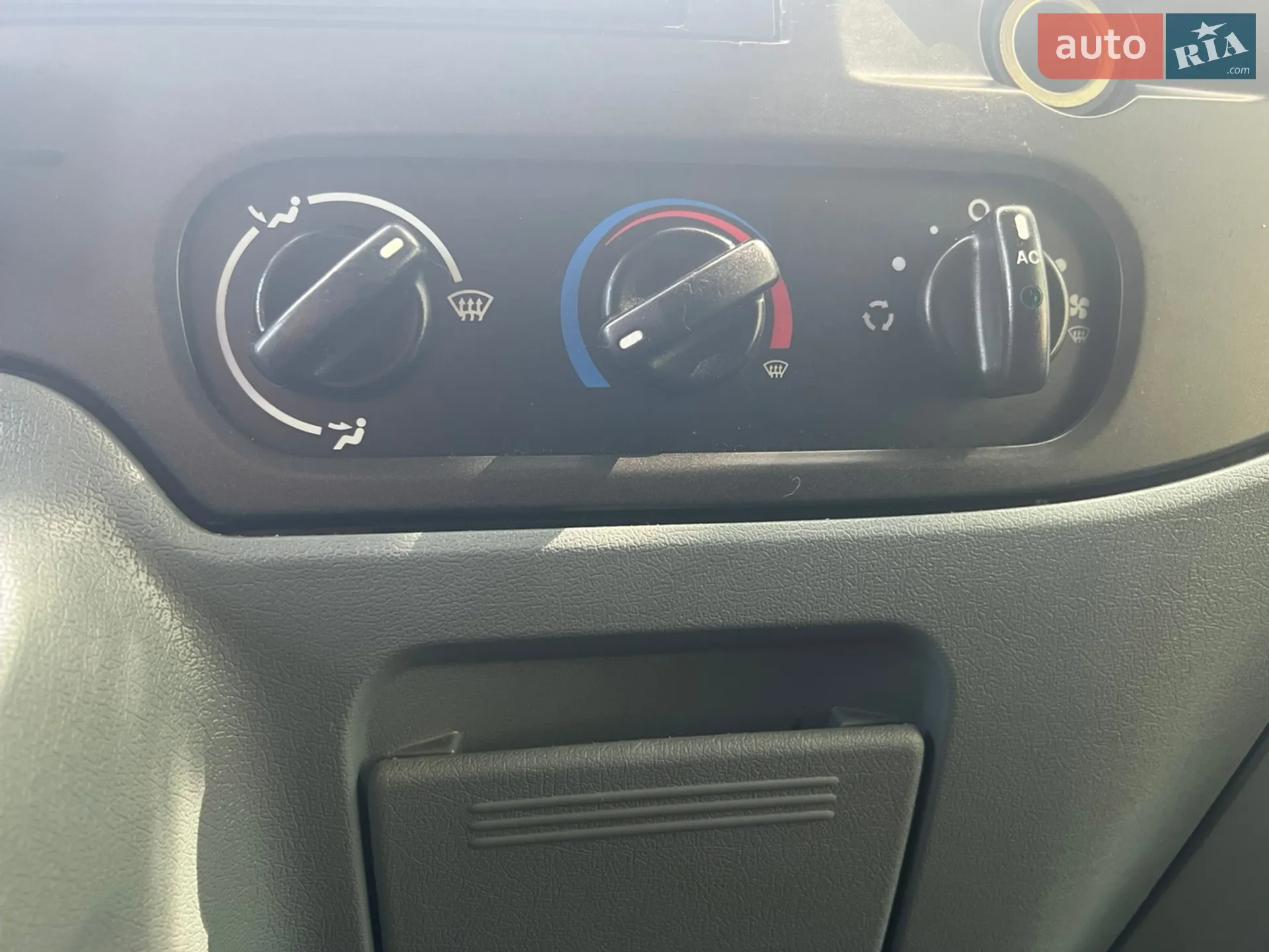 2010 Ford Transit Connect - мініатюра 19