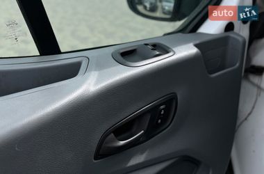 Вантажний фургон Ford Transit 2019 в Мукачевому