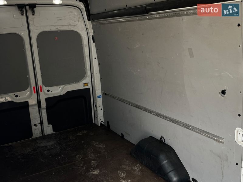 Грузовой фургон Ford Transit 2019 в Мукачево