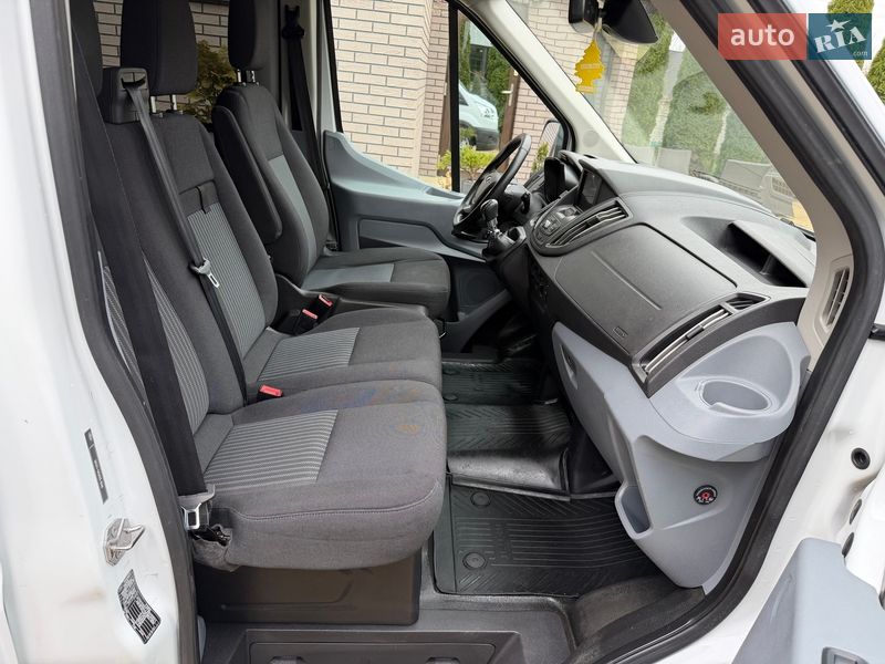 Минивэн Ford Transit 2017 в Радивилове