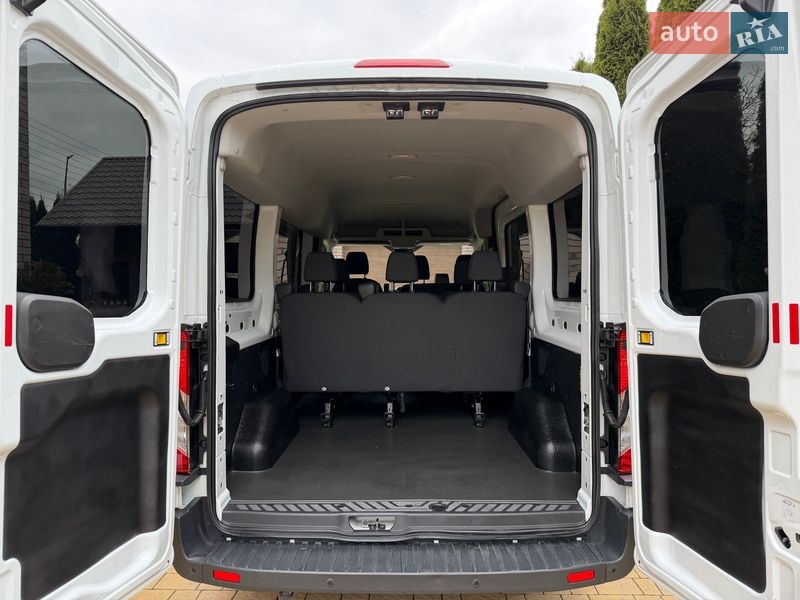 Минивэн Ford Transit 2017 в Радивилове