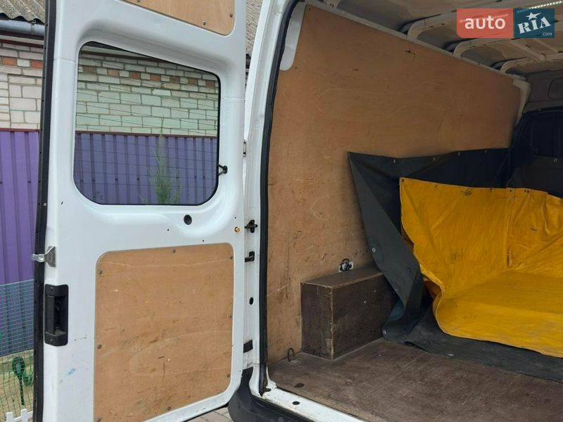 Вантажний фургон Ford Transit 2012 в Бершаді