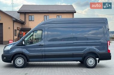 Вантажний фургон Ford Transit 2020 в Бучі