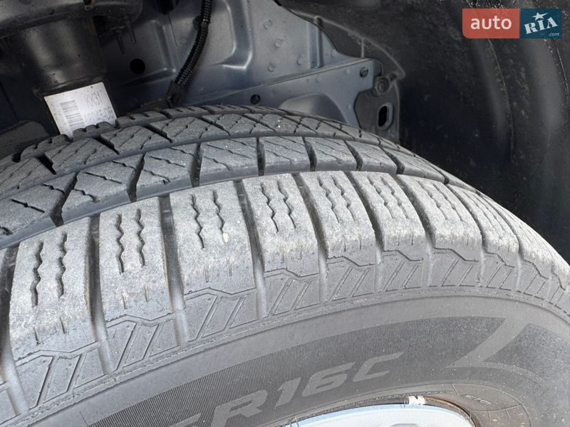 Вантажний фургон Ford Transit 2020 в Бучі