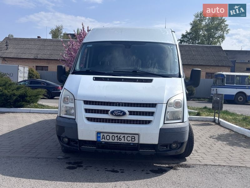 Вантажний фургон Ford Transit 2012 в Ужгороді фото 3 Вантажний фургон Ford Transit 2012 в Ужгороді