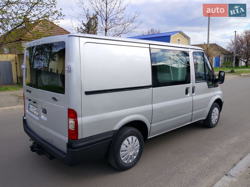 Вантажний фургон Ford Transit 2005 в Миколаєві фото 6 Вантажний фургон Ford Transit 2005 в Миколаєві
