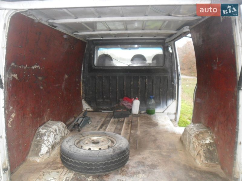 Грузовой фургон Ford Transit 1994 в Черкассах фото 7 Грузовой фургон Ford Transit 1994 в Черкассах