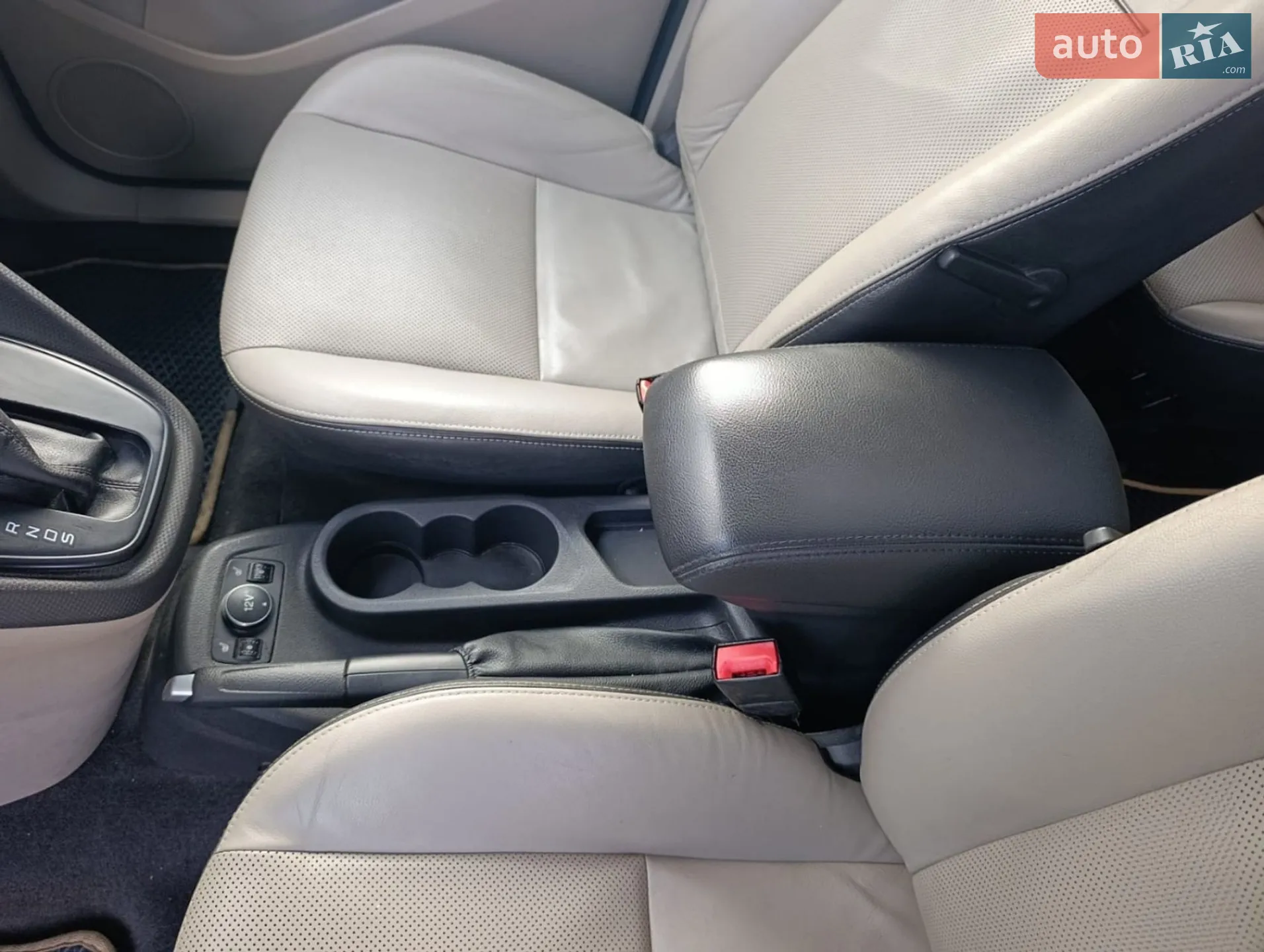 2015 Ford Transit Connect - мініатюра 13