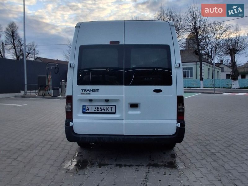 Вантажний фургон Ford Transit 2011 в Ставищі