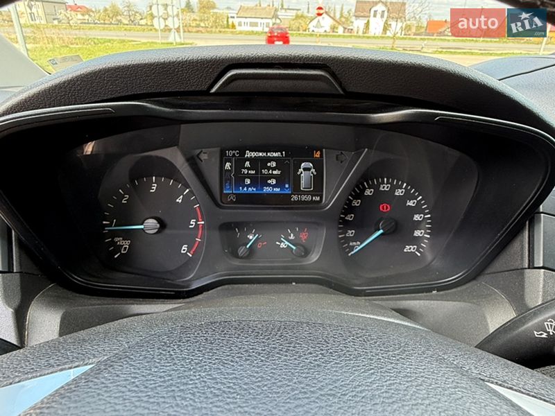 Вантажний фургон Ford Transit 2017 в Львові