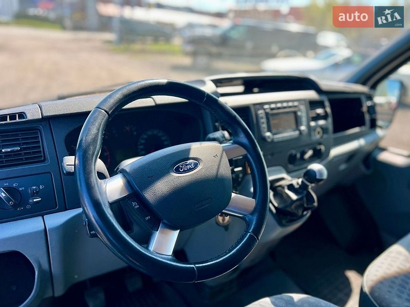 Мінівен Ford Transit 2011 в Києві