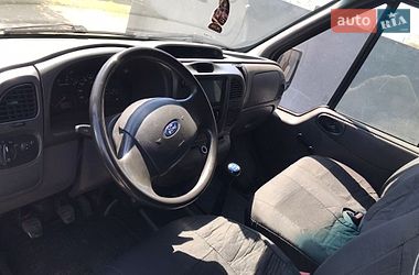Грузопассажирский фургон Ford Transit 2006 в Мене