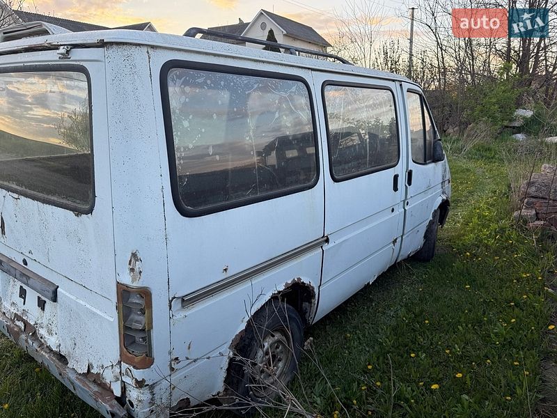 Мінівен Ford Transit 1994 в Глибокій