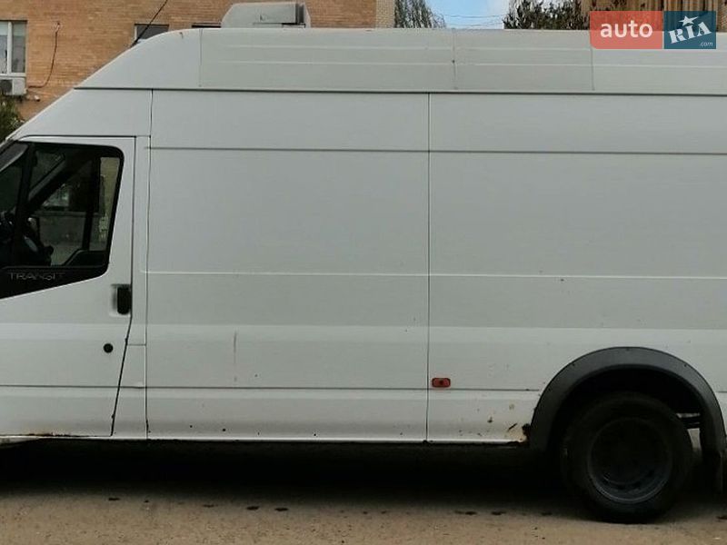 Грузовой фургон Ford Transit 2006 в Киеве