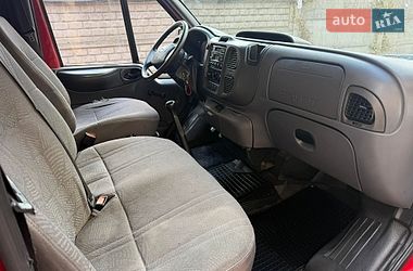 Грузовой фургон Ford Transit 2005 в Виннице