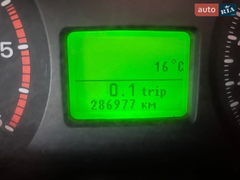 Грузовой фургон Ford Transit 2012 в Львове