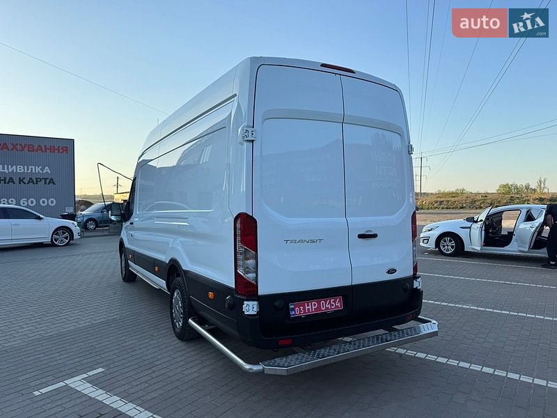 Грузовой фургон Ford Transit 2023 в Ирпене