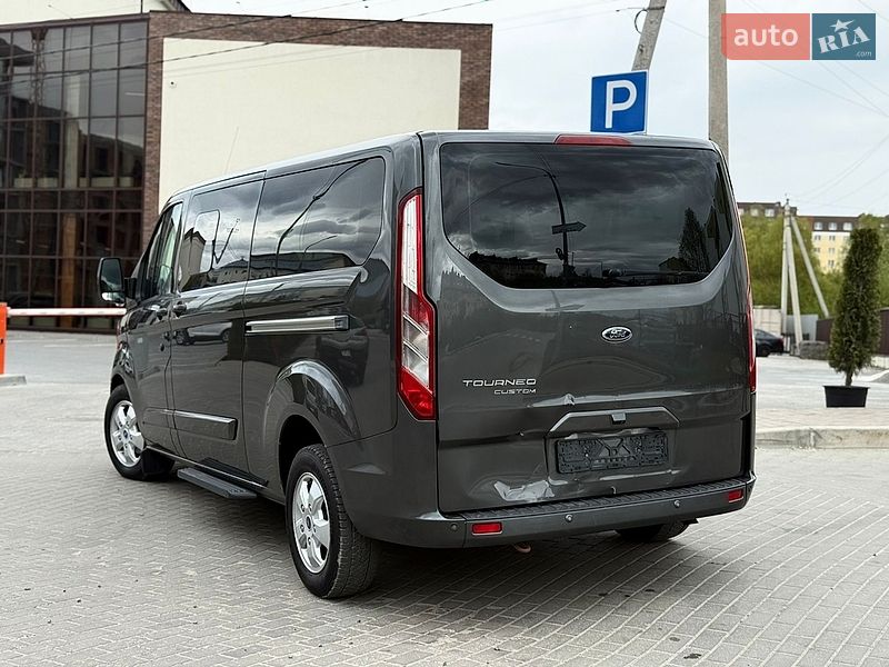 Минивэн Ford Transit 2016 в Львове