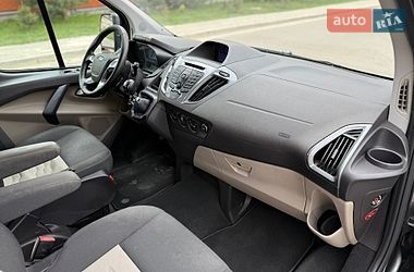 Минивэн Ford Transit 2016 в Львове
