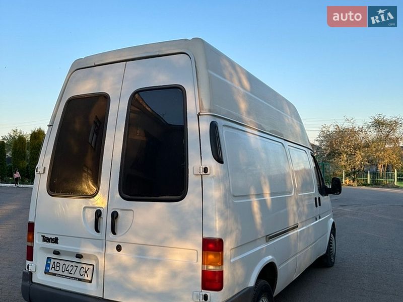 Вантажний фургон Ford Transit 1998 в Тульчині