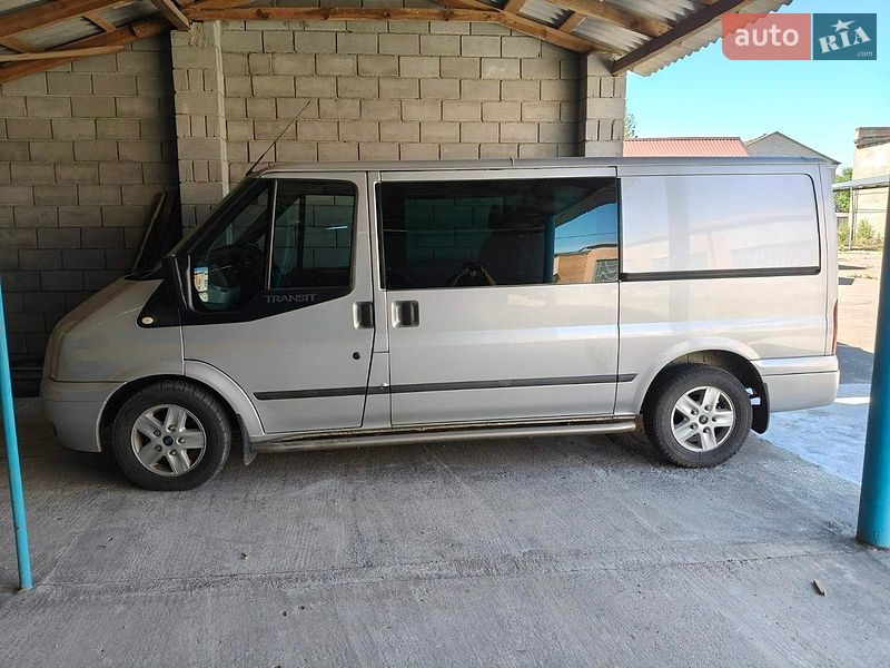Минивэн Ford Transit 2012 в Сарнах