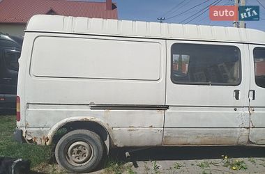 Грузовой фургон Ford Transit 1993 в Тернополе