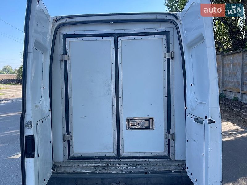 Вантажний фургон Ford Transit 2008 в Києві