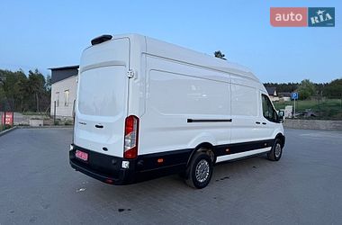 Вантажний фургон Ford Transit 2021 в Бучі