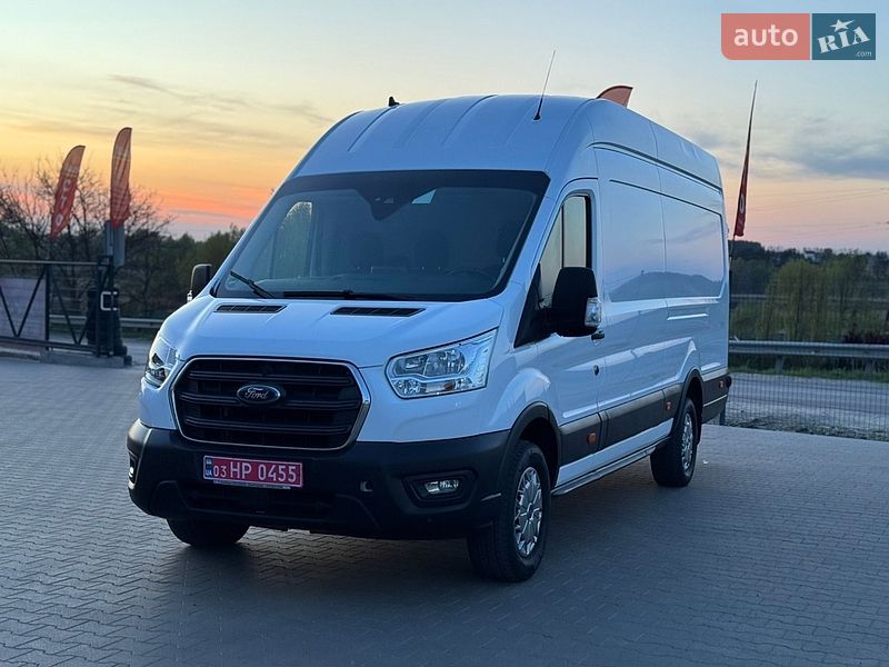 Вантажний фургон Ford Transit 2021 в Бучі