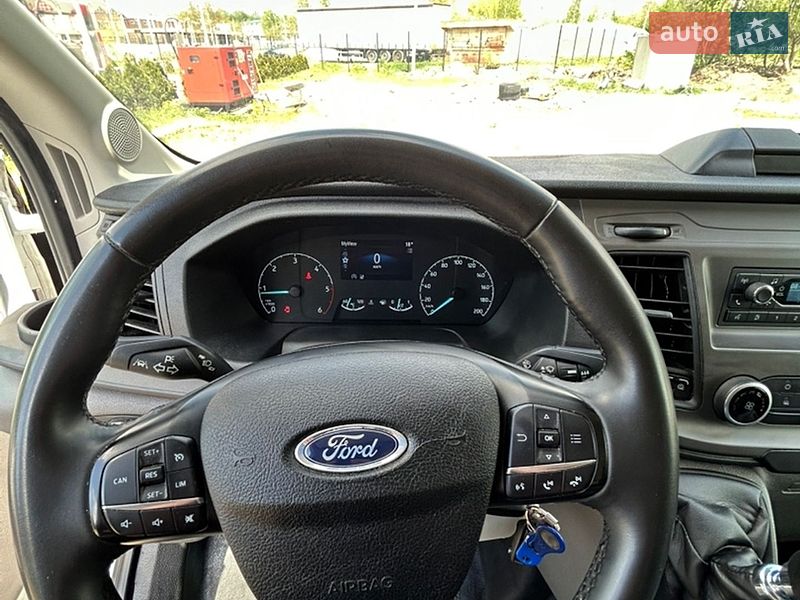 Грузовой фургон Ford Transit 2022 в Тернополе