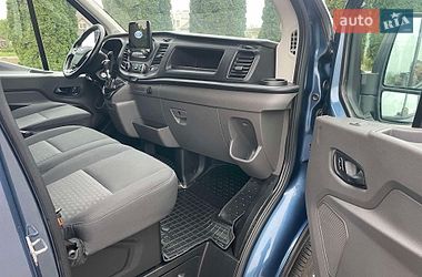 Вантажний фургон Ford Transit 2021 в Дубні