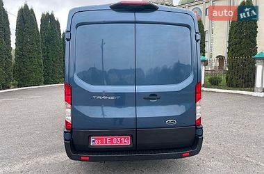 Вантажний фургон Ford Transit 2021 в Дубні