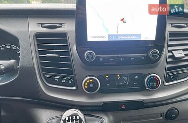 Вантажний фургон Ford Transit 2021 в Дубні