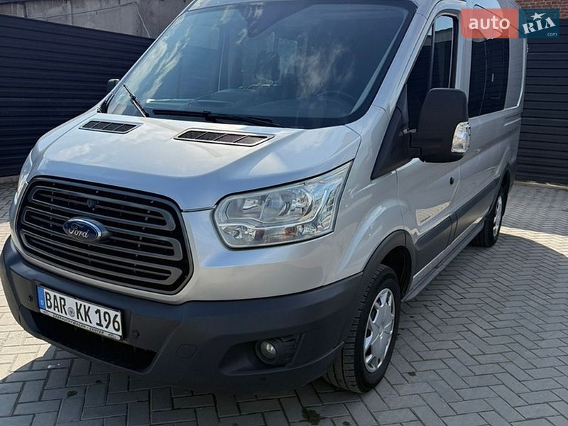 Грузопассажирский фургон Ford Transit 2017 в Ивано-Франковске
