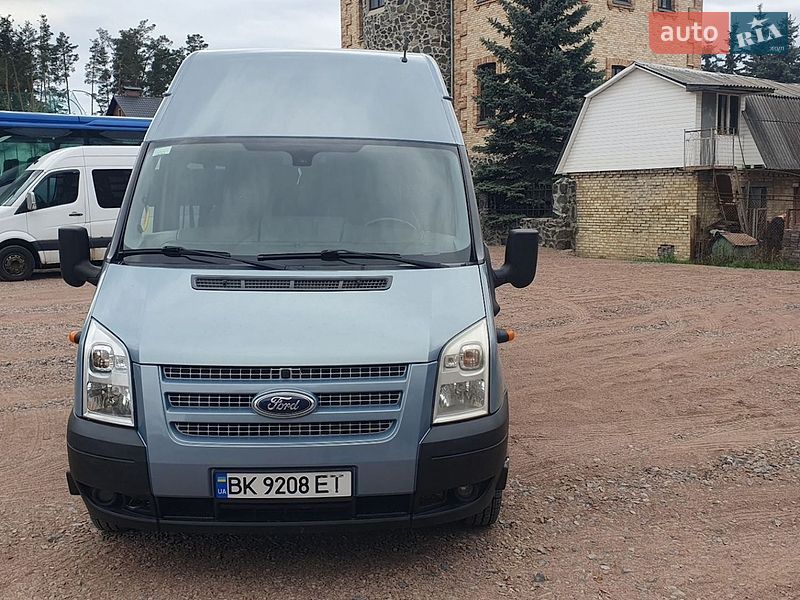 Минивэн Ford Transit 2011 в Киеве