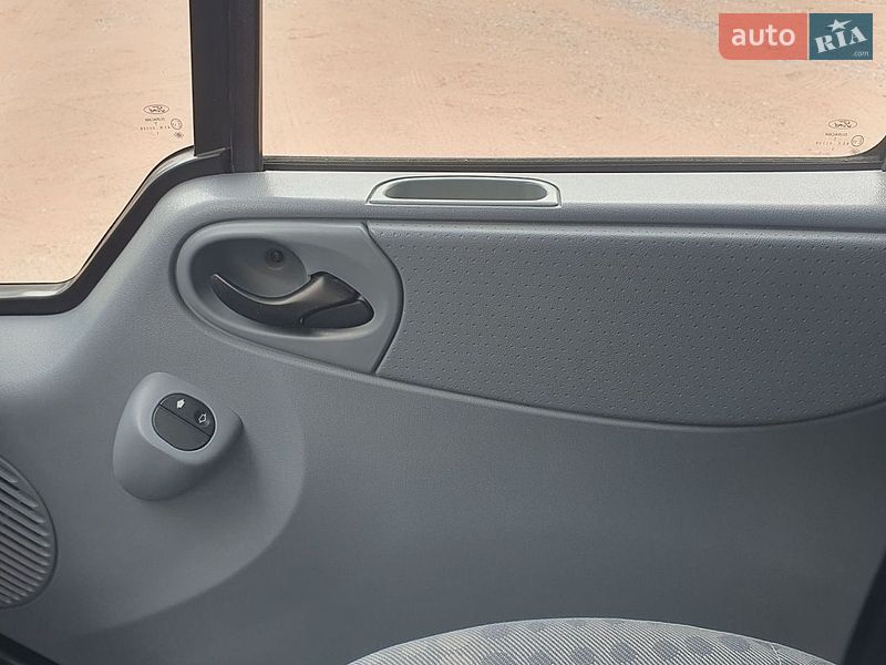 Минивэн Ford Transit 2011 в Киеве
