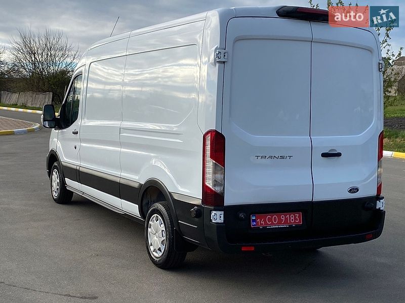 Грузовой фургон Ford Transit 2021 в Ирпене